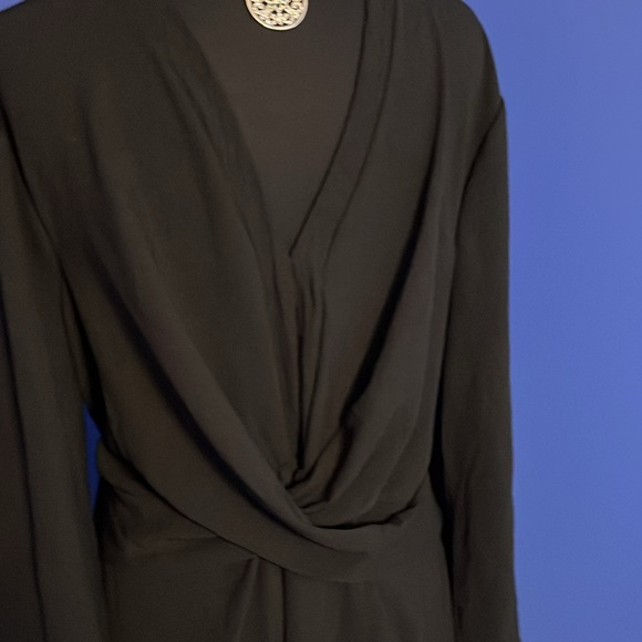 Boohoo Plus Twist Front Wide Sleeve Skater Dress - Picture 2 of 4